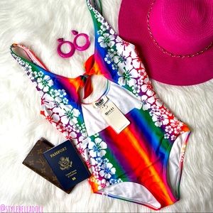 🆕 Tropical Chic Mila Striped One-Piece Swimsuit